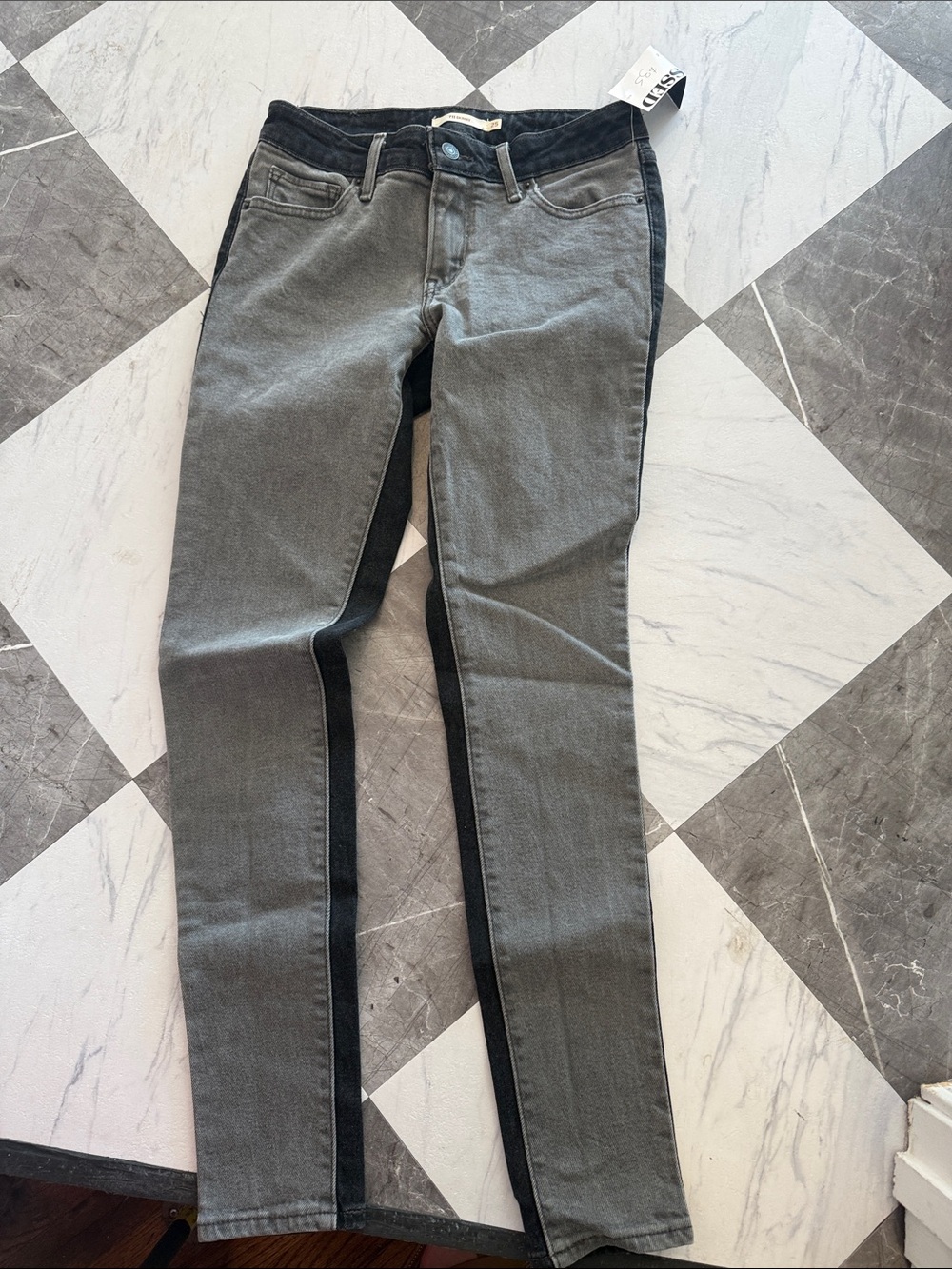 Slim Two-Tone Gray Skinny Jeans with Black Side Panels